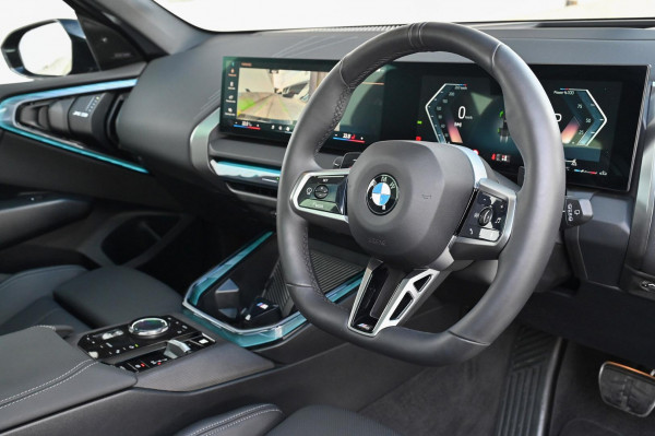 2025 BMW X3 G45 20 xDrive SUV image 6