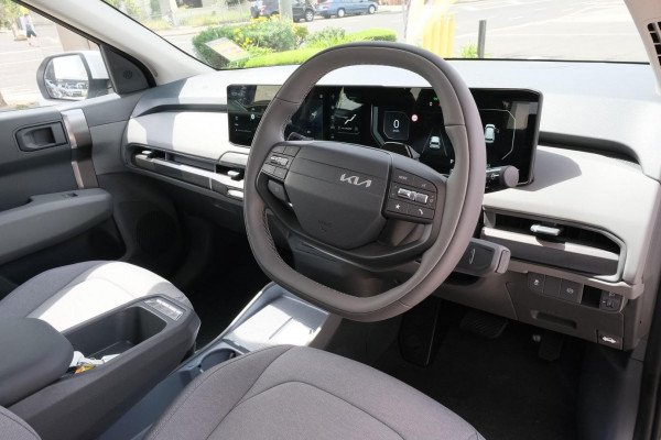 2026 MY27 Kia EV3 SV Air Long Range SUV Image 8