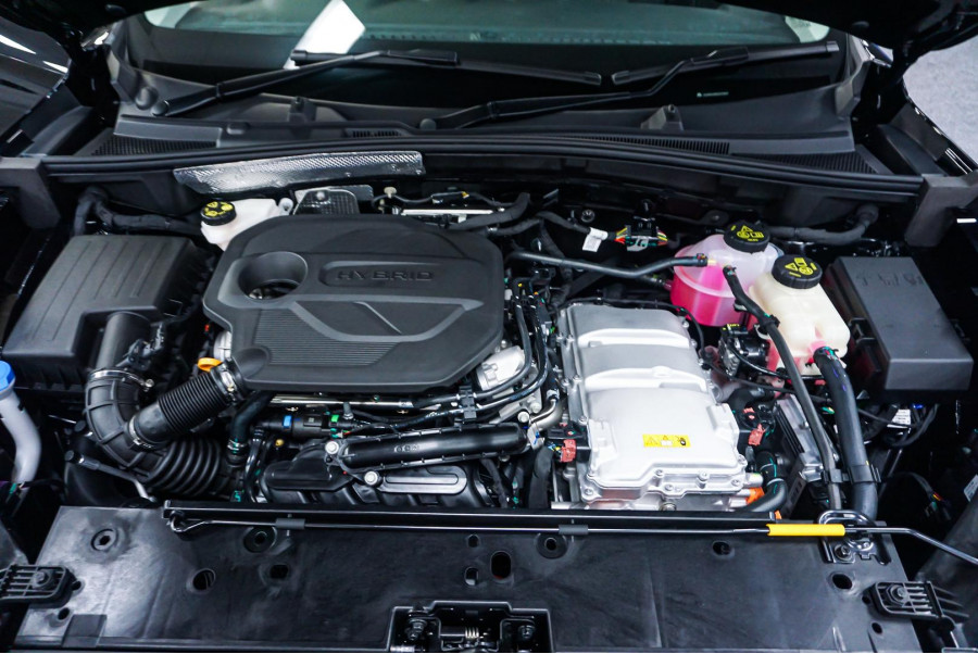 2024 MY24.5 MG ZS ZS32 Excite Hybrid+ SUV Image 23