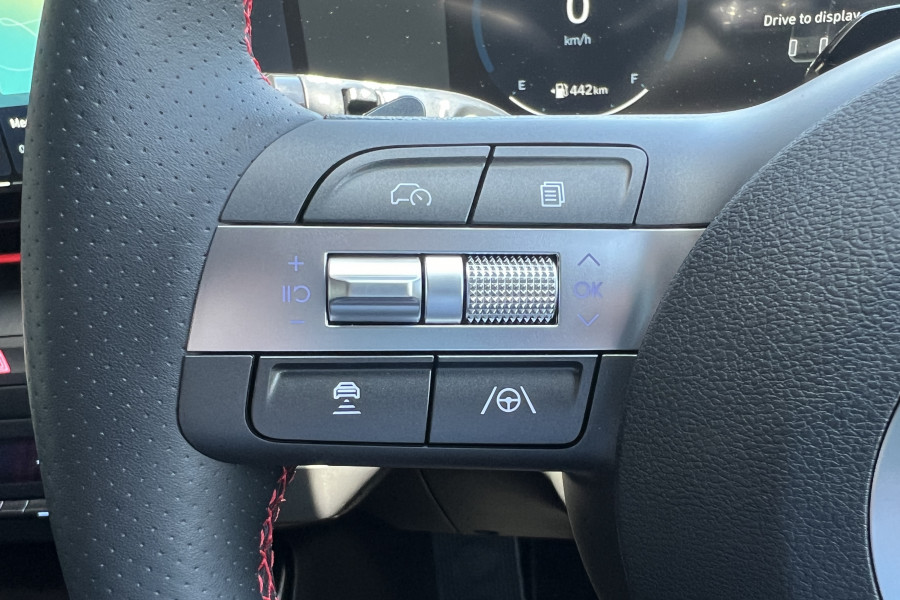 2025 Hyundai KONA SX2.V2 Hybrid Premium N Line SUV Image 13