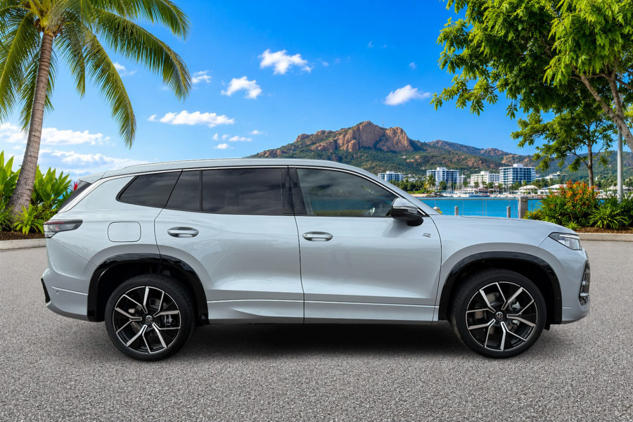 2025 MY26 Volkswagen Tayron R4 195TSI R-Line SUV Image 37