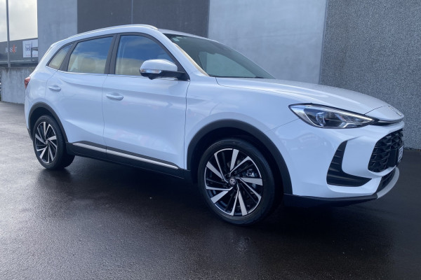 2026 MG ZS ZS32 Essence SUV Image 1