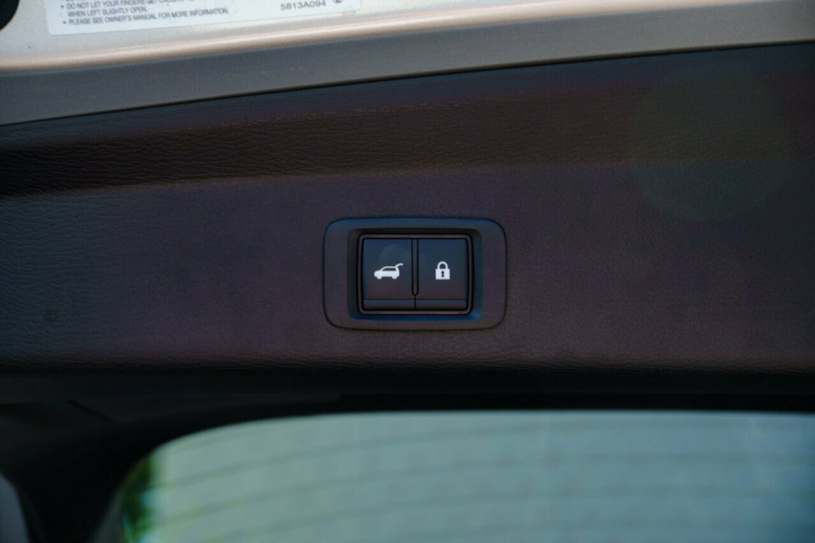 2024 Mitsubishi Outlander ZM PHEV Aspire SUV Image 9