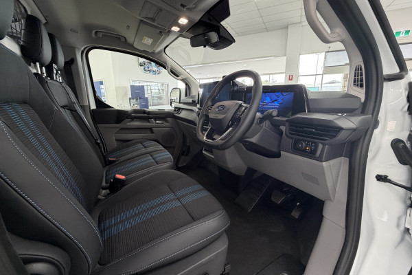 2026 MY27 Ford Transit Custom AV Sport SWB Van Image 19