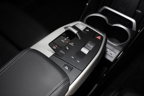2025 BMW X2 U10 xDrive20i M Sport SUV image 13