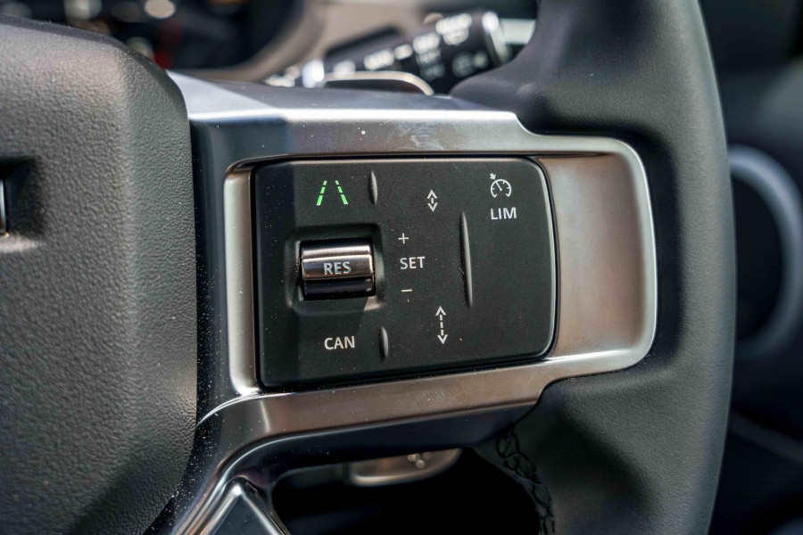 2025 Land Rover Discovery Series 5 D350 Dynamic SE SUV