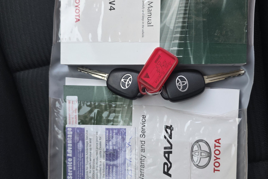 2015 MY14 Toyota RAV4 ASA44R GX SUV Image 27