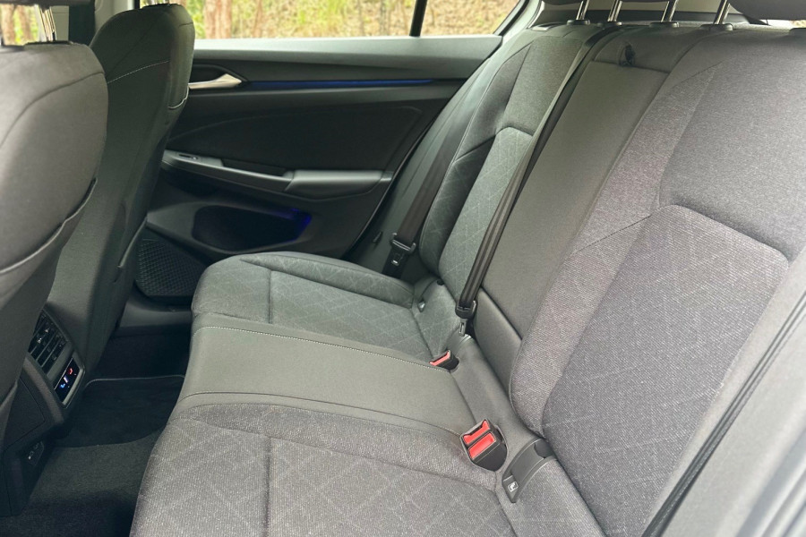 2024 Volkswagen Golf 8 110TSI Life Hatch Image 19