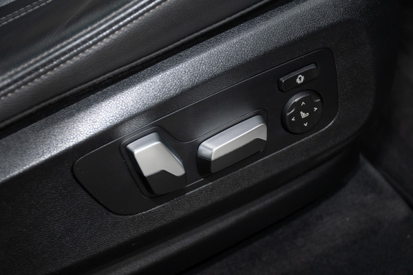2021 BMW X5 xDrive25d SUV Image 15