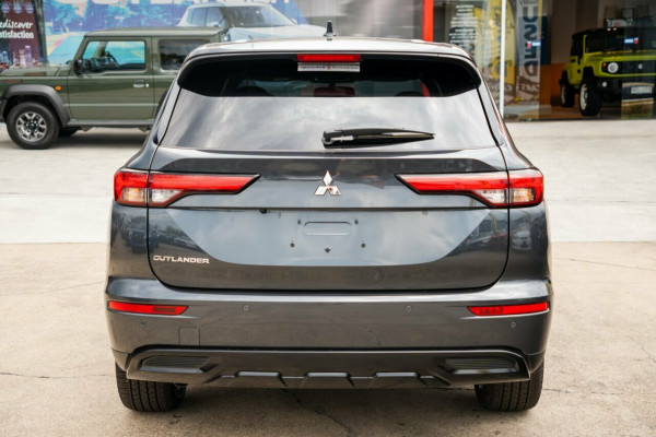 2024 Mitsubishi Outlander ZM Black Edition SUV