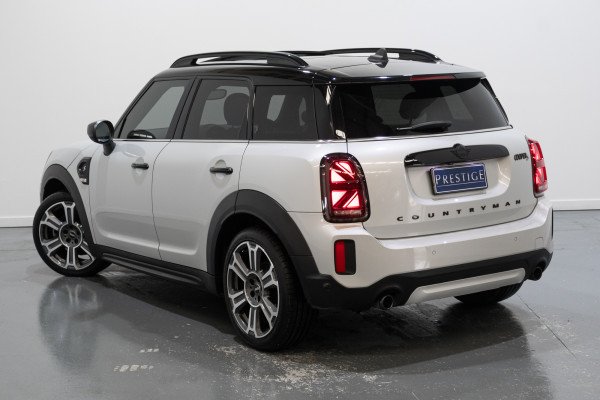 2021 MINI Countryman Cooper S Mini Yours SUV Image 9