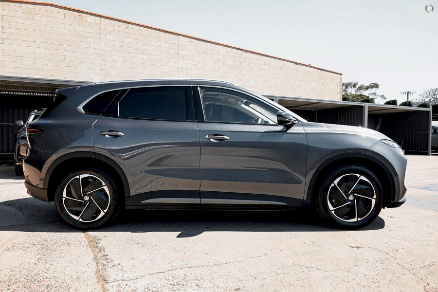 2026 MG MGS5 EV ZS3EM Essence 49 SUV Image 6