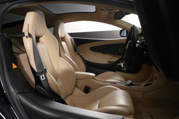 2016 McLaren 570gt Coupe Image 31