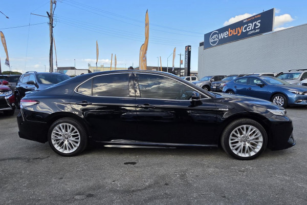 2019 Toyota Camry AXVH71R SL Sedan Image 6