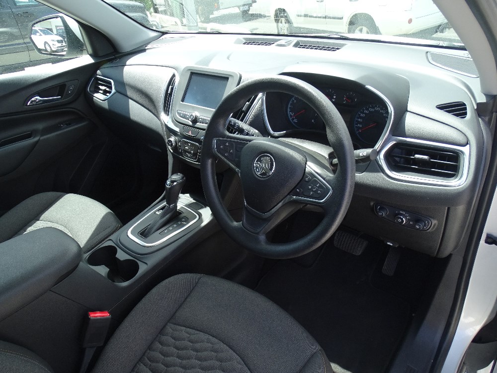 2018 Holden Equinox EQ LS SUV Image 18