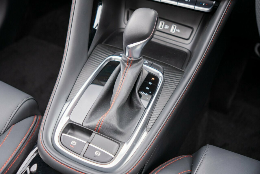 2024 MG ZST S13 Essence SUV Image 14