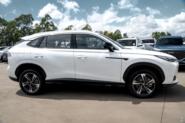 2025 MG HS AS33H Excite Hybrid+ SUV Image 5