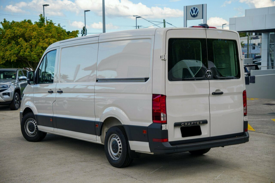 2026 Volkswagen Crafter SY1 35 TDI410 MWB Van Image 2