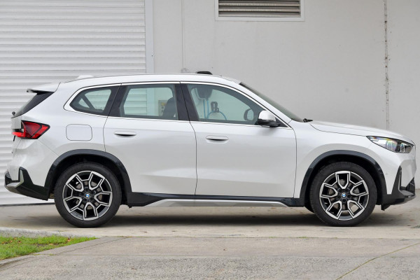 2025 BMW X1 U11 xDrive20i M Sport SUV image 3