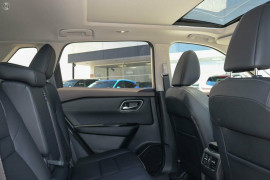 2024 MY25 Nissan X-Trail T33 Ti SUV image 8