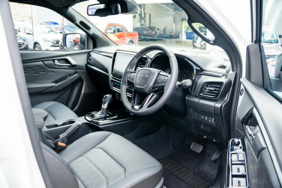 2024 Isuzu D-MAX RG BLADE Ute Image 16