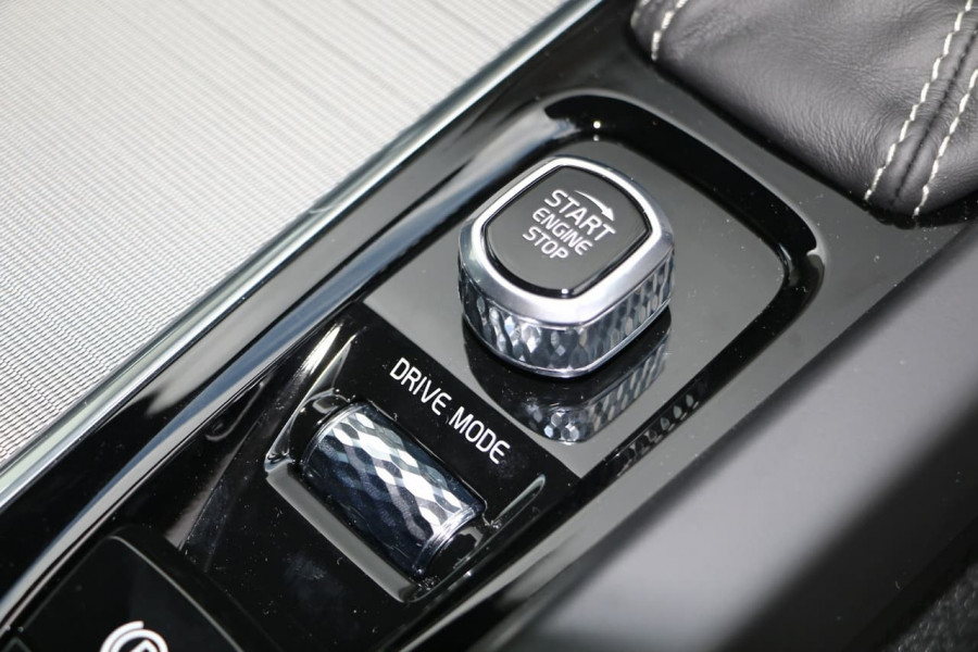 2019 MY20 Volvo V60 F-Series T5 R-Design Wagon Image 15