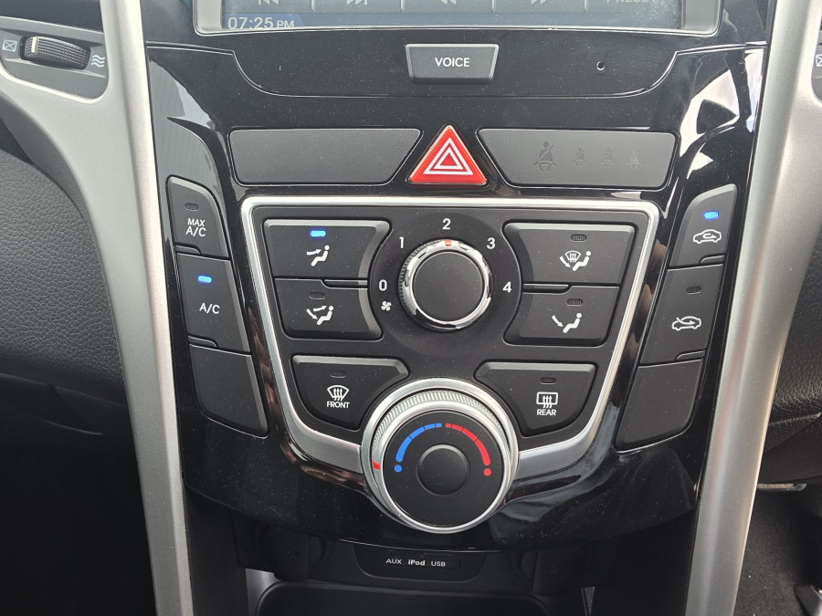 2016 MY17 Hyundai i30 GD4 Series II Active Hatch Image 18