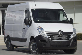 Renault Master Van Medium Wheelbase X62