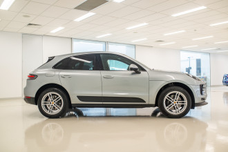 2019 Porsche Macan 95B  Suv