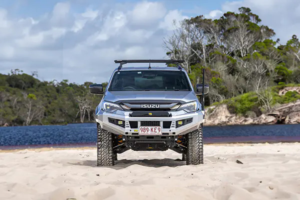 New Venturer Bull Bar to suit D-MAX 2024