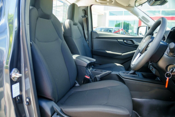 2026 MY25.5 Isuzu D-MAX RG SX High Ride Cab Chassis Image 8
