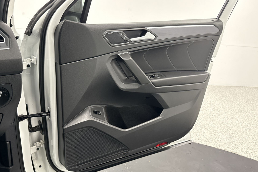 2021 Volkswagen Tiguan 5N Wolfsburg Edition Allspace SUV Image 18