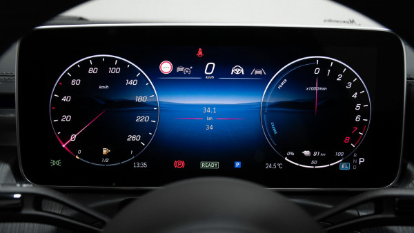 2025 Mercedes-Benz C-Class W206 C350 e Sedan image 13