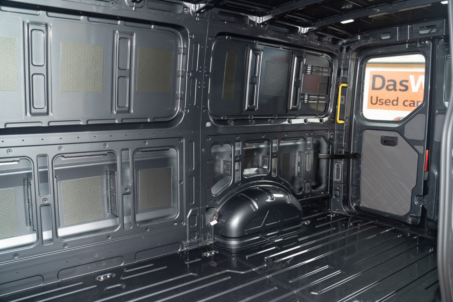 2019 MY20 Volkswagen Crafter SY1 35 Van MWB Van Image 13