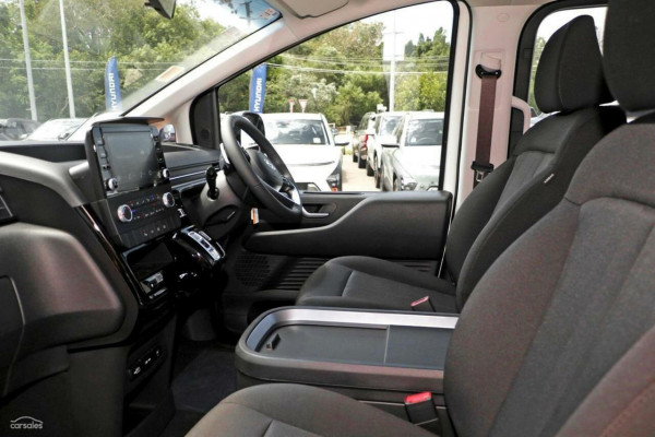 2026 Hyundai Staria US4.V3  People Mover Image 5