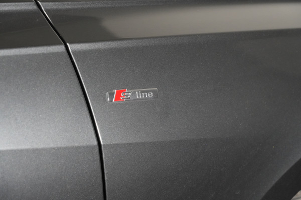 2021 Audi A6 55 TFSI S line Sedan image 12