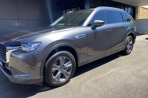2024 Mazda CX-80 KL G40e Touring SUV Image 5