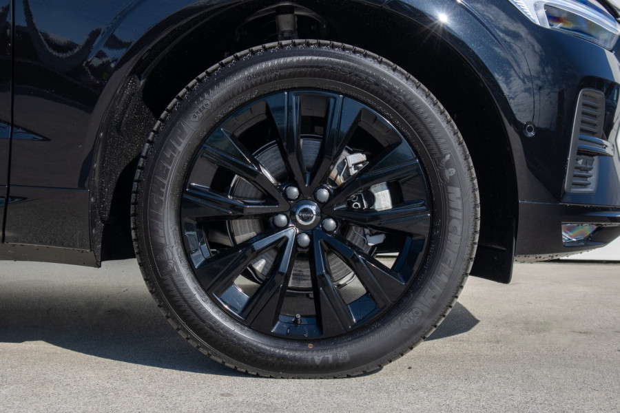 2025 Volvo XC60 UZ Plus B5 SUV Image 15