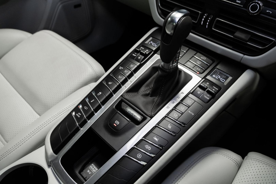 2021 Porsche Macan 95B SUV
