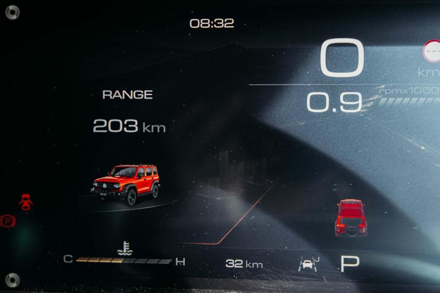 2025 GWM Tank 300 P01 Ultra SUV Image 27