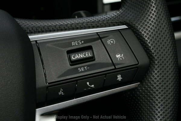 2025 Mitsubishi Outlander ZM ES SUV Image 11