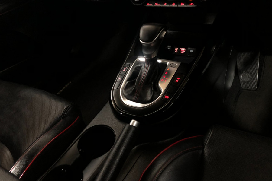 2019 Kia Cerato BD GT Hatch Image 19
