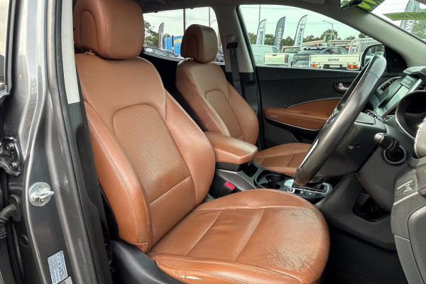 2017 MY18 Hyundai Santa Fe DM5 Series II Highlander SUV Image 16