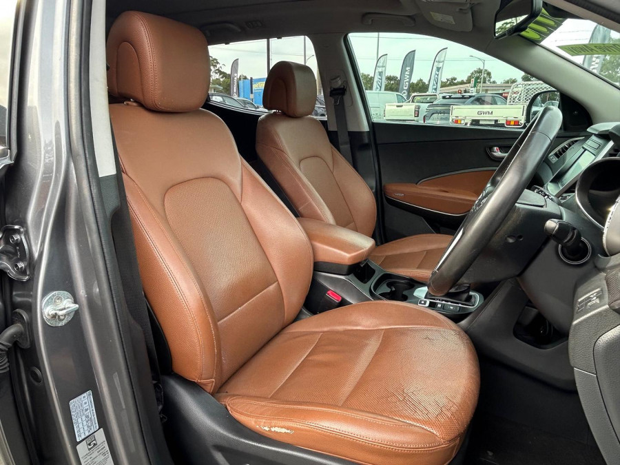 2017 MY18 Hyundai Santa Fe DM5 Series II Highlander SUV Image 16