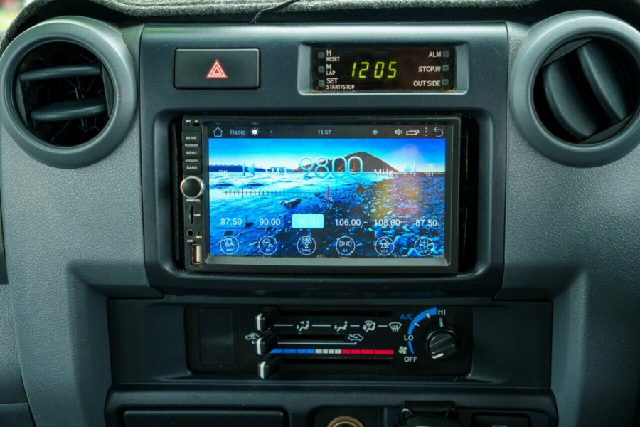 2011 MY13 Toyota LandCruiser VDJ76R WorkMate Wagon Image 12