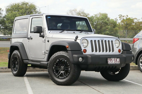 Jeep Wrangler Sport 70th Anniversary JK MY2011
