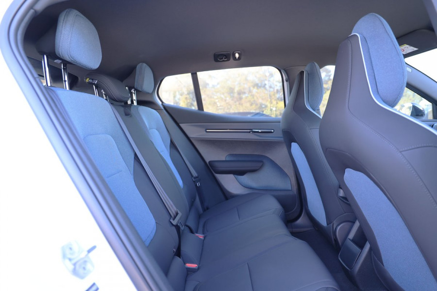 2026 MY27 Volvo EX30  Plus P5 Long Range SUV Image 19