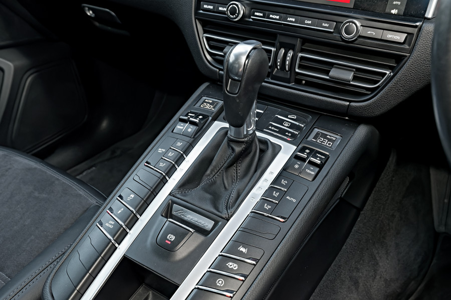 2020 MY21 Porsche Macan 95B GTS SUV