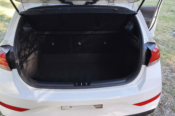 2022 MY23 Hyundai i30 PD.V4  Hatch Image 5