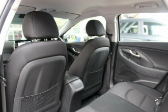 2019 [SOLD]    image 20